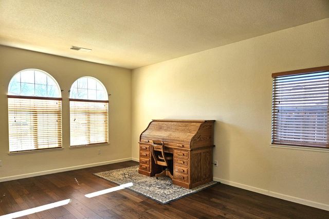 107 Ashworth Dr, Ione, CA 95640