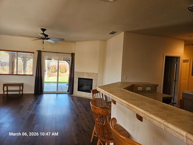 107 Ashworth Dr, Ione, CA 95640