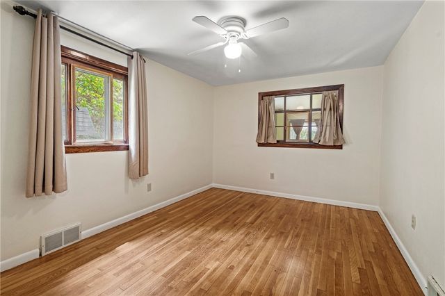 311 Redgate Rd, Aleppo, PA 15143