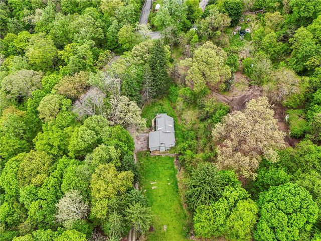 311 Redgate Rd, Aleppo, PA 15143