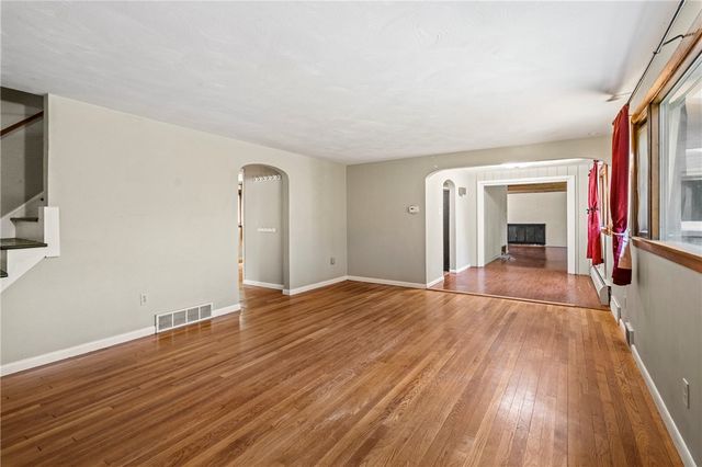 311 Redgate Rd, Aleppo, PA 15143