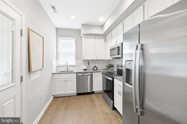 703 E PRESTON ST, Baltimore, MD 21202