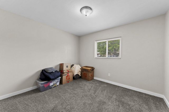 616 Edith Drive, Belen, NM 87002
