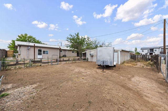 616 Edith Drive, Belen, NM 87002