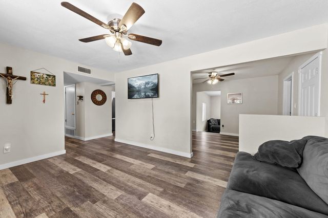 616 Edith Drive, Belen, NM 87002
