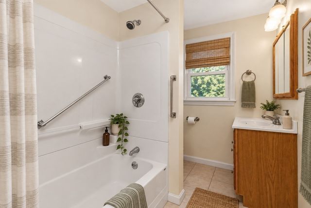 2 Clark Circle, Randolph, MA 02368