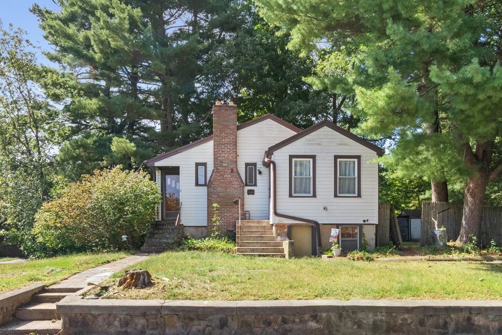 2 Clark Circle, Randolph, MA 02368