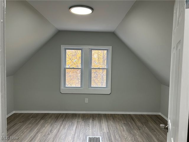 15630 Holmes Avenue Up, Cleveland, OH 44110