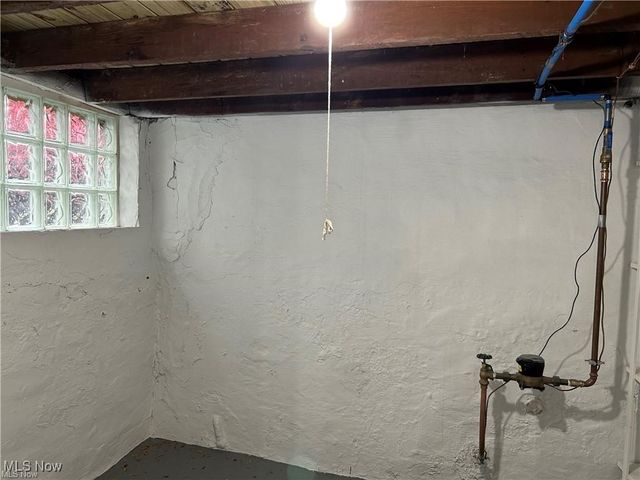 15630 Holmes Avenue Up, Cleveland, OH 44110