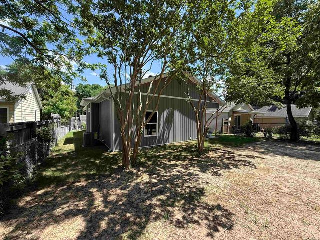 717 Burton Street, Benton, AR 72015
