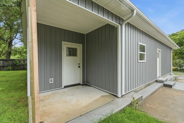 717 Burton Street, Benton, AR 72015