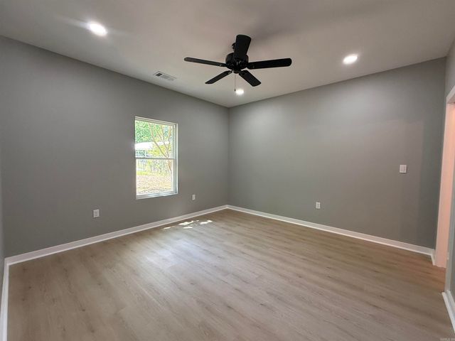717 Burton Street, Benton, AR 72015