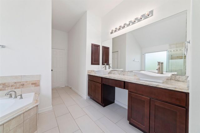 9938 Adobe Drive, Houston, TX 77095