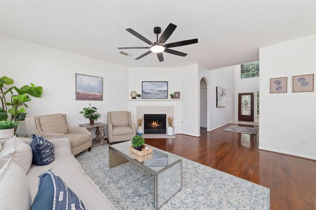 9938 Adobe Drive, Houston, TX 77095