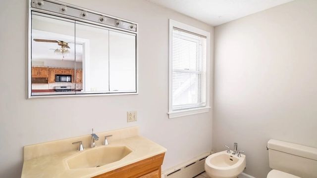 88 Glen St 2, Somerville, MA 02145