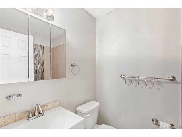 2152 Baltimore Cir, Colorado Springs, CO 80904