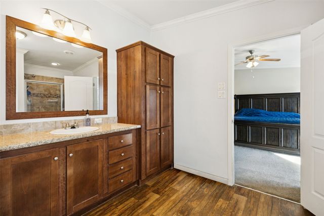 113 Draper Drive, Springtown, TX 76082