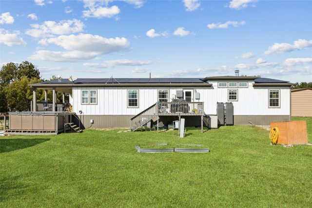 113 Draper Drive, Springtown, TX 76082