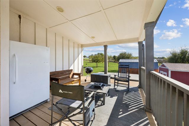 113 Draper Drive, Springtown, TX 76082