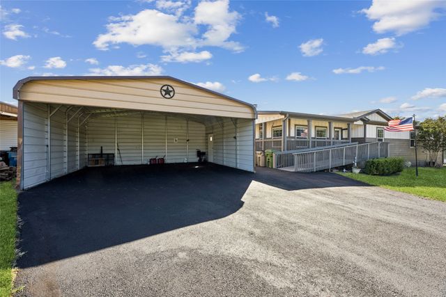 113 Draper Drive, Springtown, TX 76082