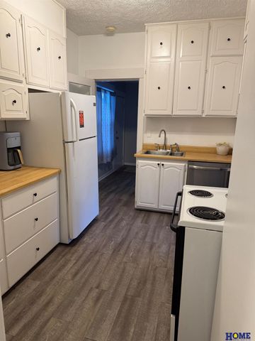 6336 Fremont Street, Lincoln, NE 68507