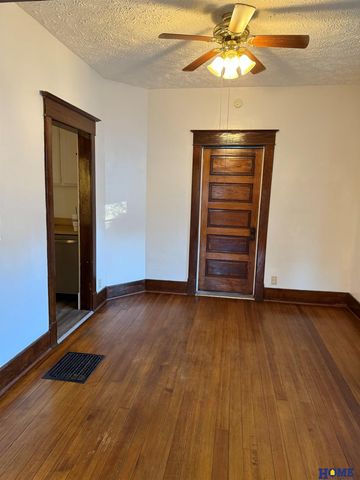 6336 Fremont Street, Lincoln, NE 68507