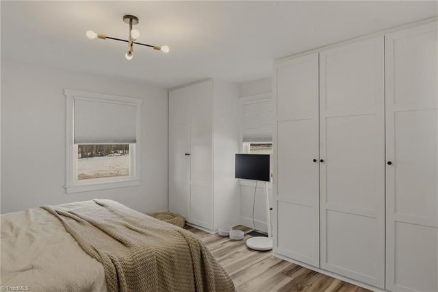 5604 Bunch Road, Oak Ridge, NC 27310