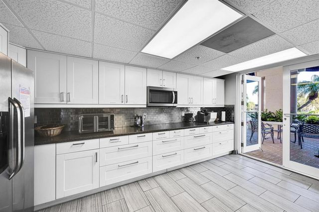 2880 NE 14th St Causeway 808, Pompano Beach, FL 33062