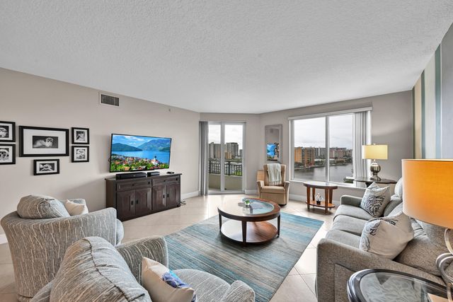 2880 NE 14th St Causeway 808, Pompano Beach, FL 33062