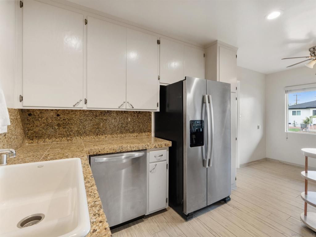 Image 12 of property listing at 7854 Alton Dr, Lemon Grove, CA 91945