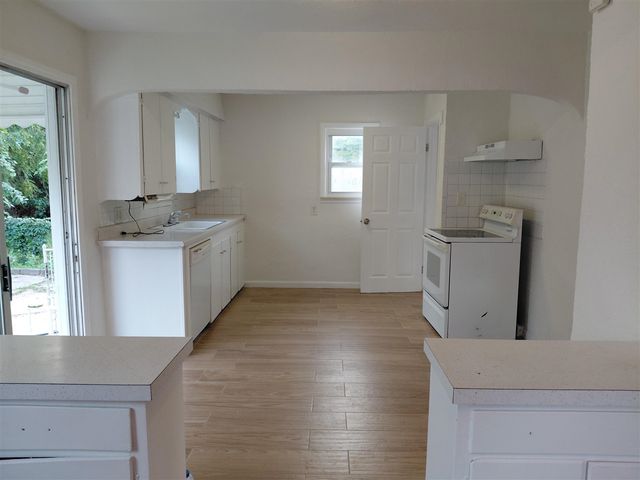 2952 Nathan Avenue, Flint, MI 48506