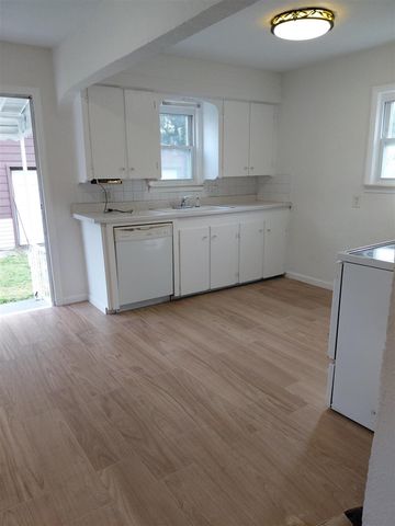 2952 Nathan Avenue, Flint, MI 48506