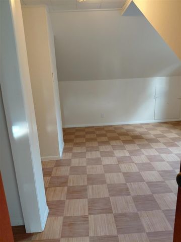 2952 Nathan Avenue, Flint, MI 48506