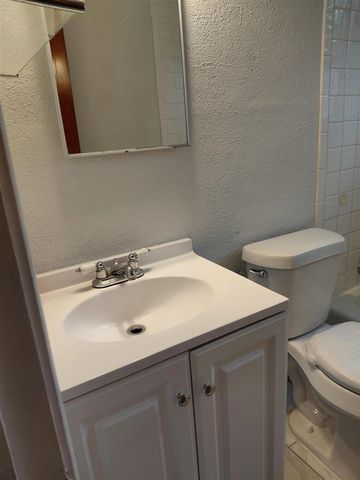 2952 Nathan Avenue, Flint, MI 48506