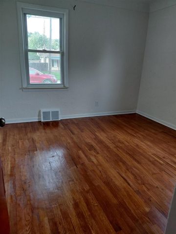 2952 Nathan Avenue, Flint, MI 48506