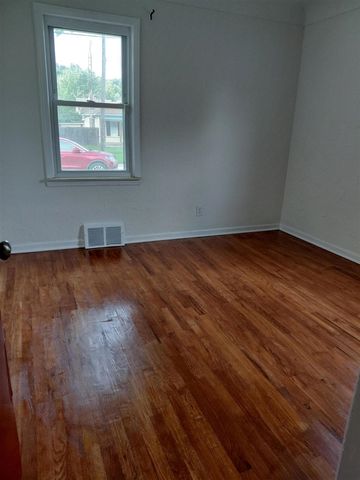 2952 Nathan Avenue, Flint, MI 48506