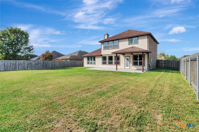 115 Copper Rock Cove, Victoria, TX 77904