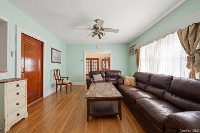 7 Byron Avenue, Yonkers, NY 10704