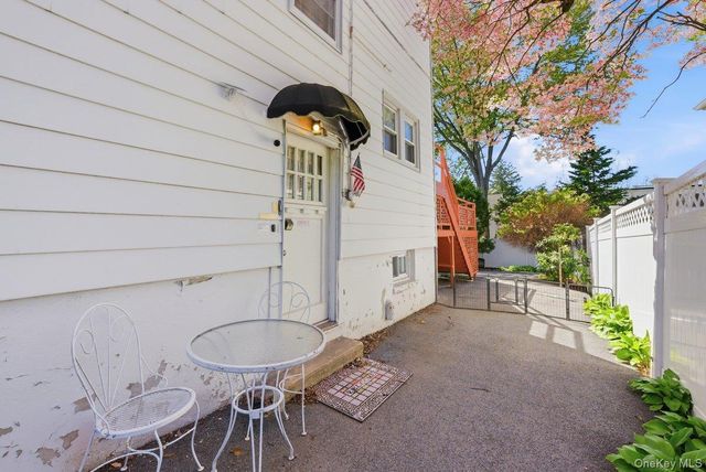 7 Byron Avenue, Yonkers, NY 10704