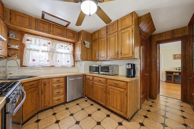 7 Byron Avenue, Yonkers, NY 10704