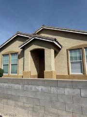 4940 Droubay Drive, Las Vegas, NV 89122