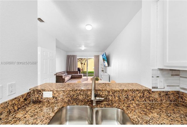 1820 SW 89th Ter, Miramar, FL 33025