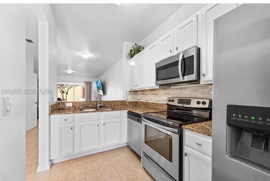 1820 SW 89th Ter, Miramar, FL 33025