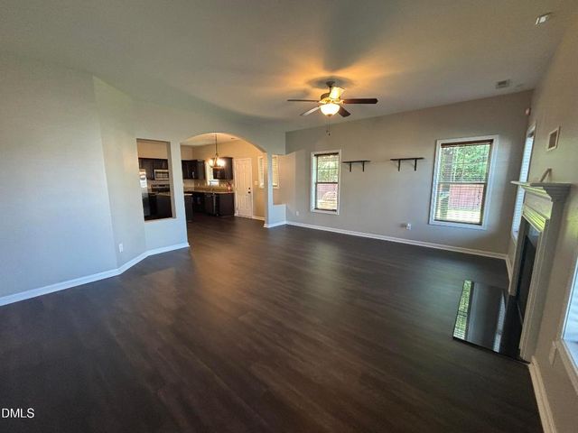 438 Roanoke Drive, Raeford, NC 28376
