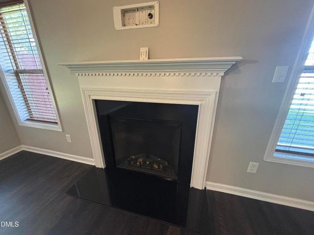 438 Roanoke Drive, Raeford, NC 28376