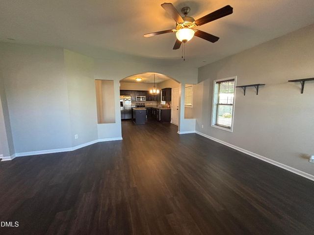 438 Roanoke Drive, Raeford, NC 28376