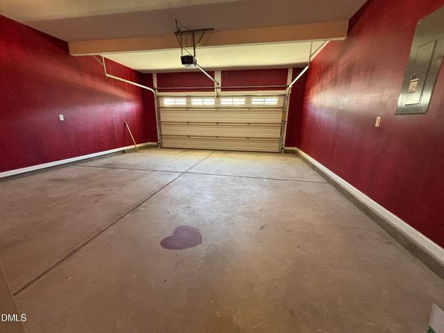 438 Roanoke Drive, Raeford, NC 28376