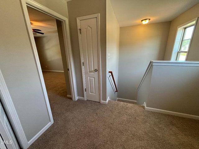 438 Roanoke Drive, Raeford, NC 28376