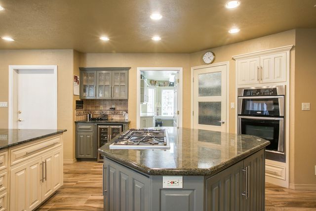 1509 Gray Rock Place NE, Albuquerque, NM 87112