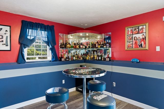 16 Princeton Rd, Hudson, MA 01749